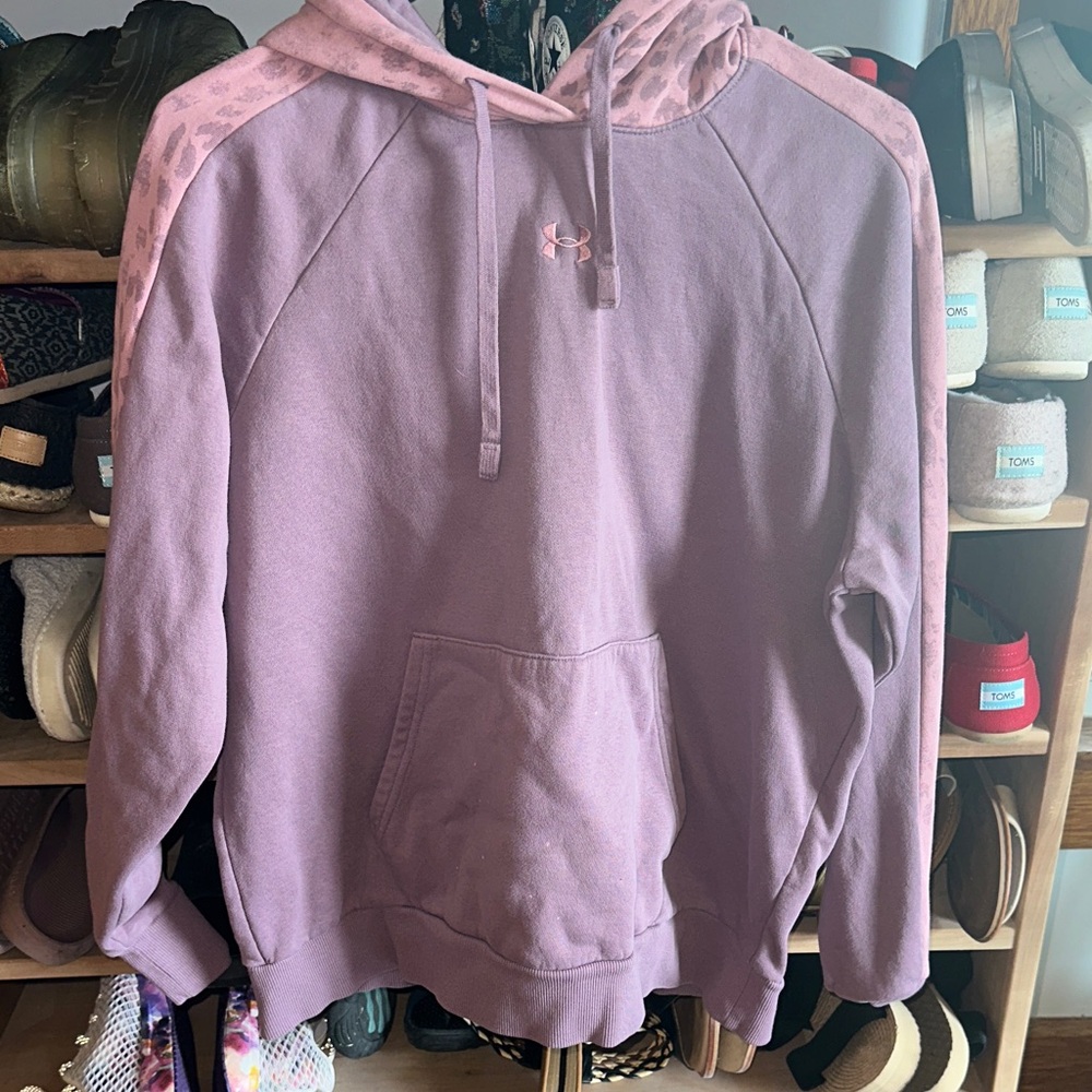 Under Armour Mauve Hoodie with Patterned Accents